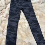 Athleta High rise  size small elation 7/8 length  legging camo nwot Photo 1