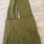 Lululemon  InStill High-Rise Tight 25" size 6 Photo 1