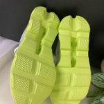 DQ women’s sneakers shoes size 8 Gray Photo 6