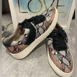 Naturalizer  Hadley Alabaster Snake Print Women's Shoes Size 9.5 Sneaker Photo 1