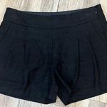 J.Crew Woman’s dressy  pleated side zip shorts black sz 00 Photo 0