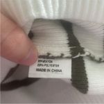 Boutique Brand Size Medium Green and White Striped Turtleneck Long Photo 5