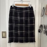 Harold’s Tweed plaid wool blend fringe hem pencil skirt Black Size 6 Photo 1