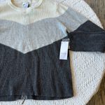 Design History  Modern Gray and White Crew Neck Sweater Photo 6