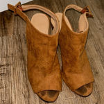 Madden girl shoes Size 8 Photo 0