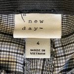 A New Day Women's Size 4 High Rise Skinny Ankle Pants Gray Plaid Photo 5