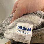 Gildan  Ultra Blend Sweatpants - Size Medium Photo 3