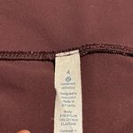 Lululemon athletica burgundy boogie shorts size 4 Purple Photo 5