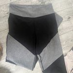 SO Kohls  Large Womens Yoga High Rise Leggings Black Gray & White Athleticwear Photo 1