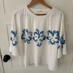 Easel Hibiscus Cotton Oversized Boxy Cropped Tee. Size Small. White Size M Photo 0