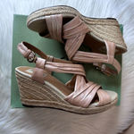 Clarks Artisan Shutter Shade Espadrille Wedge Sandals Pearlized Pink/Beige Size Photo 7