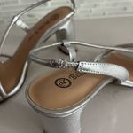 Bella Vita  Women's Block Heel Sandal Heeled Photo 10