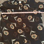 CAbi La Di Da Women's Black Floral Blouse 3/4 Sleeve Size L Photo 4