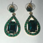Gold Tone Emerald Green Teardrop Earrings Photo 1