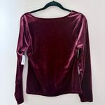 Old Navy NWT  Women’s Velvet Long Sleeve Top, Size Large Photo 4