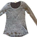 American Age Women’s XS Ribbed Long Sleeve Gray Shirt w/ Lace Detail On Back Photo 0