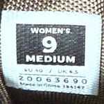 KURU Chicane women's size 9 medium light hiking gardening outdoor traction shoes Brown Photo 6