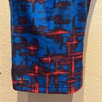 Nike  Women’s Racerback Tank Top Built in Bra Size Small Photo 4