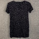 Old Navy Animal print short sleeve dress in size XS •  Photo 2