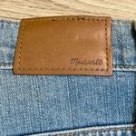 Madewell  High Rise Classic Straight Jean Slightly Distressed Size 27 Photo 2