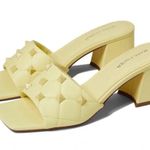 Marc Fisher NEW  Gasella Sandal in Pale Yellow 6.5 Photo 3