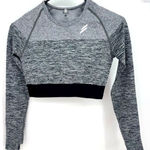 DOYOUEVEN Crop Top Long Sleeve Workout Shirt Athletic Wear size S Photo 0
