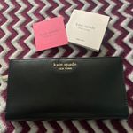 Kate Spade Wallet Photo 0