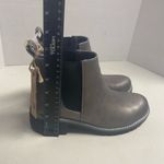 Seven7  Women’s Billie Platform Ankle Booties Size 9 New Gray Slip On NO BOX Photo 3