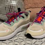 Nike Women’s Air Max DIA Photo 2