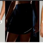 Lululemon Hotty hot skirt high rise long Sz 2 Photo 3