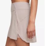 Nike Women's Dri-FIT Mid-Rise Bliss Skort Photo 2