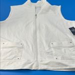 Karen Scott  White Vest Photo 14