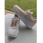 Nike Women's Tanjun Sneakers Size 11.5 Peach Photo 0