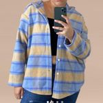 Button up blue and tan striped beachy shacket Size M Photo 2