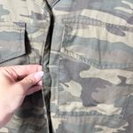 Sanctuary Women’s Camouflage Short Sleeve Button Snap Shirt with Pockets size M Photo 5