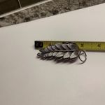 Pretty Metal Brooch Pin Silver Tone Leaf Branch / Leaves Photo 8