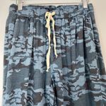 Lounge Amaryllis Women’s Casual Camo Crop Print Pants Teal Size Small NWOT Photo 1