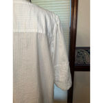 Likely a Large 100% Cotton White Blouse Brand Unknown Size undefined Photo 11