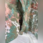 Royal Robbins  3X Resortwear Olive Botanical Print Snap Top Photo 4