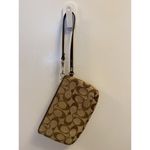 Coach  Jacquard Signature Brown Wristlet Photo 4
