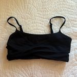 Alo Yoga  Airbrush Enso Black Cool Crossover Bra Photo 0