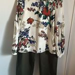 EXPRESS Women’s Floral Long Sleeve Bishop Balloon Sleeve Inspired Blouse Photo 2
