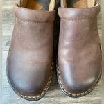 B.O.C Women’s Brown Leather Slip Photo 12