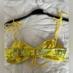 Strangers and lovers tank top Yellow Photo 2