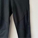 Aerie Move High Waisted Mesh Inset Legging Photo 1