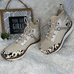 OTBT Hybrid High Top Platform women’s Sneaker size 6.5 shoes animal print lace- Photo 4
