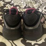 Nike Women’s Air Max 2090 Photo 2
