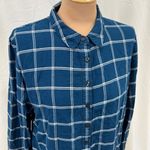 Draper James  Blue & White Windowpane Plaid Flannel Button Up Shirt Photo 1