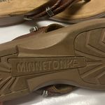 Minnetonka  Brown Women’s Silverthorne 360 Thong Memory Foam Leather Sandals-Sz 7 Photo 15