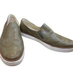 UGG  Womens Green Leather Slip-On Loafers Shoes Size 8 SKU8133 Photo 0